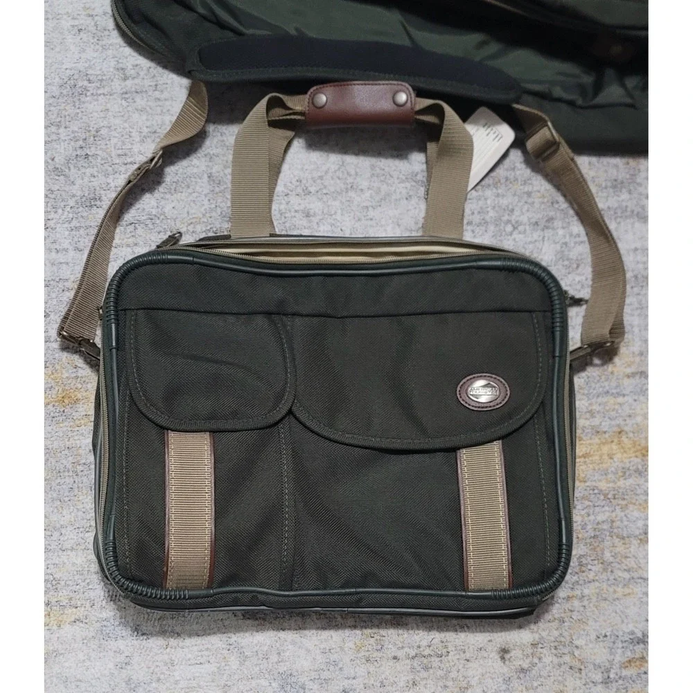 American Tourister Olive Canvas Cordura Shoulder Bag & Matching Hang Garment Bag